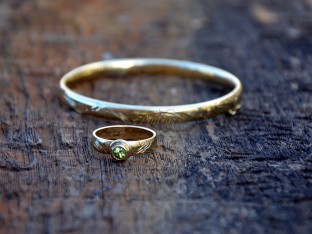 gouden ring bij  armband laten  maken
