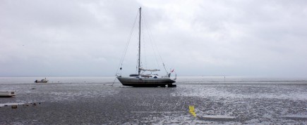 Drooggevallen zeilboot texel